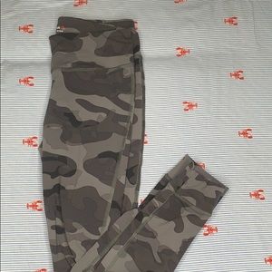 Reebok camo tights